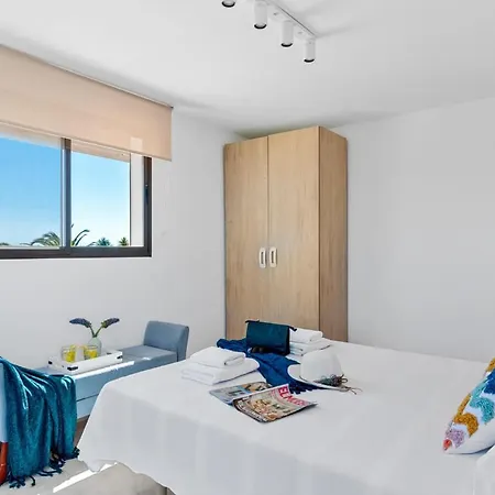 Meile - Plusholidays Empedrola