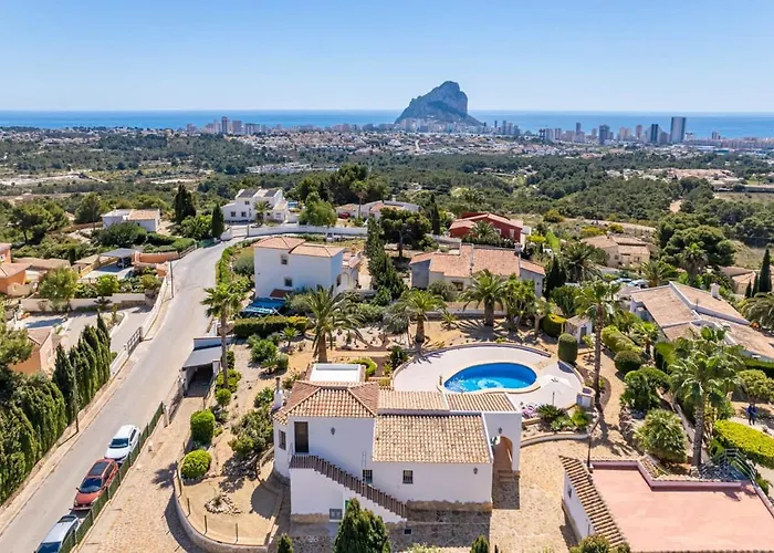 Meile - Plusholidays Villa