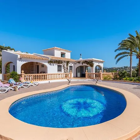 Villa Meile - Plusholidays *